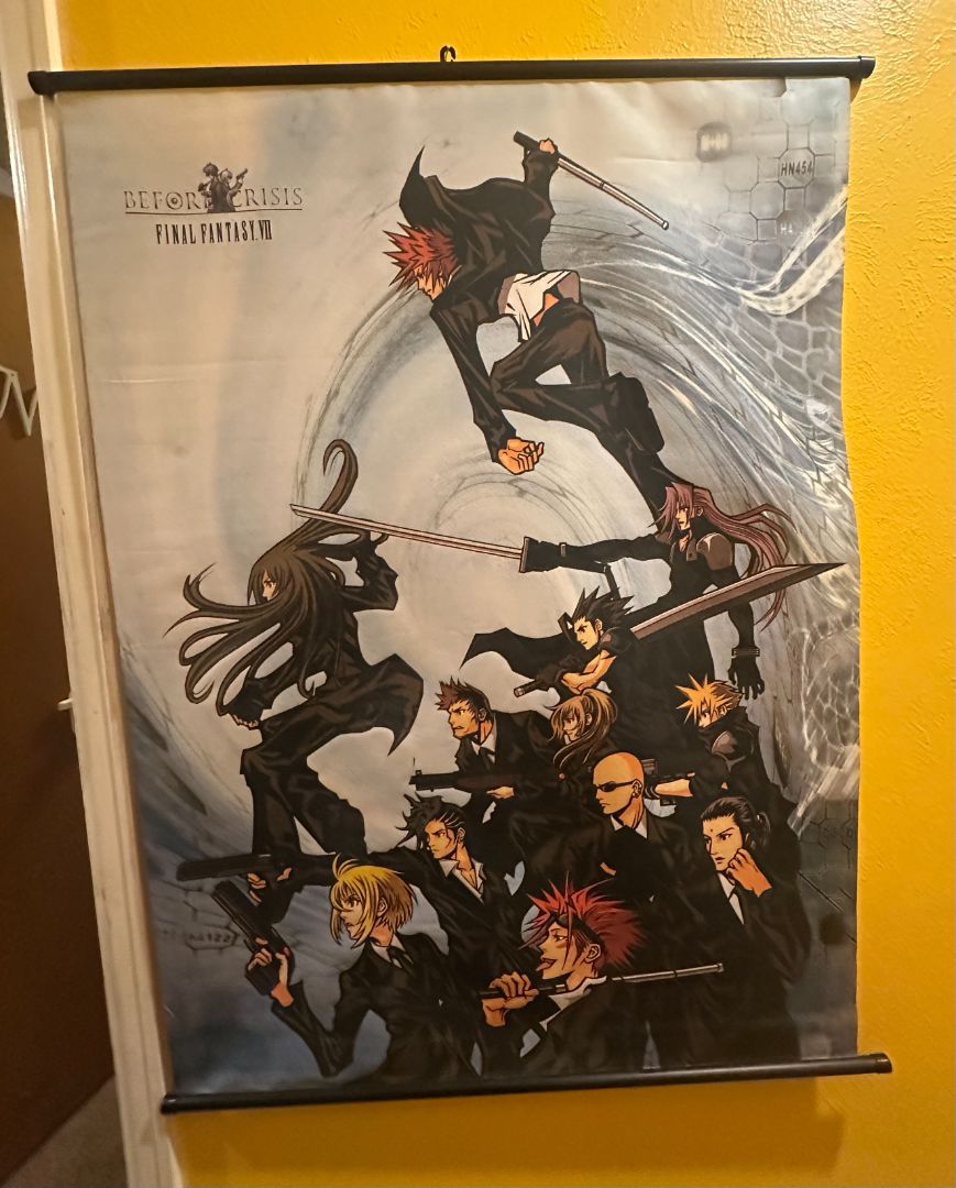 Final Fantasy VII Before Crisis Wallscroll, 28 x 2 x 1