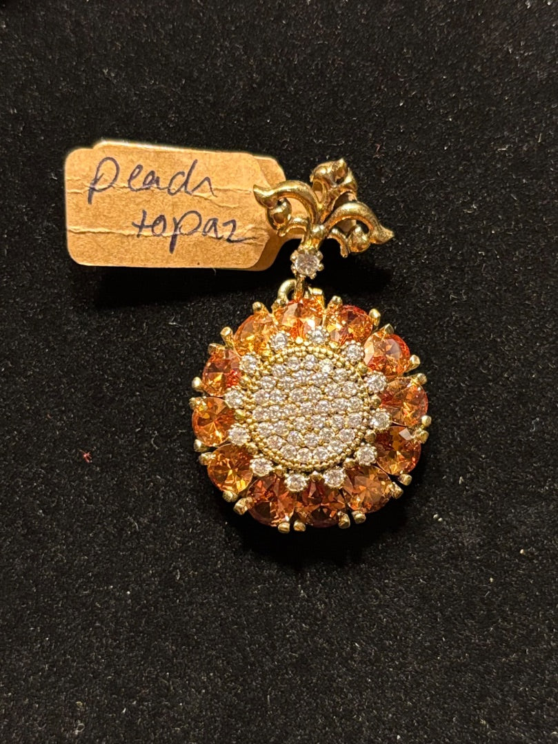 Peach Peach topaz round pendant