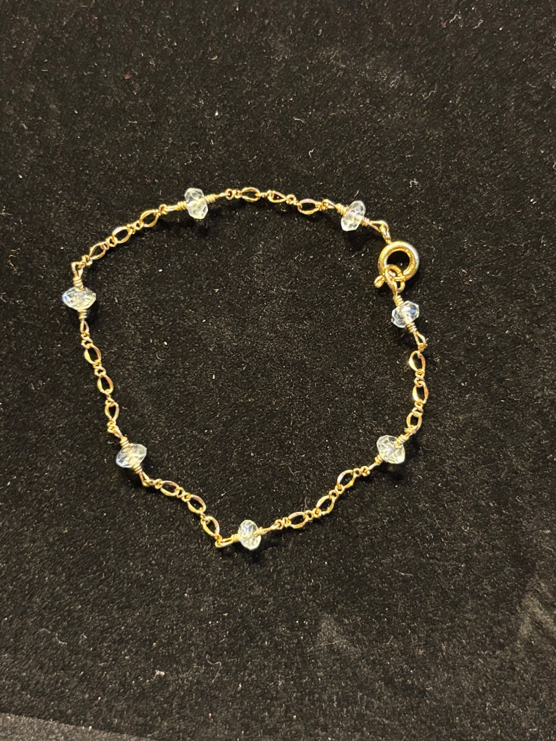 Blue Aquamarine beaded bracelet, 7”