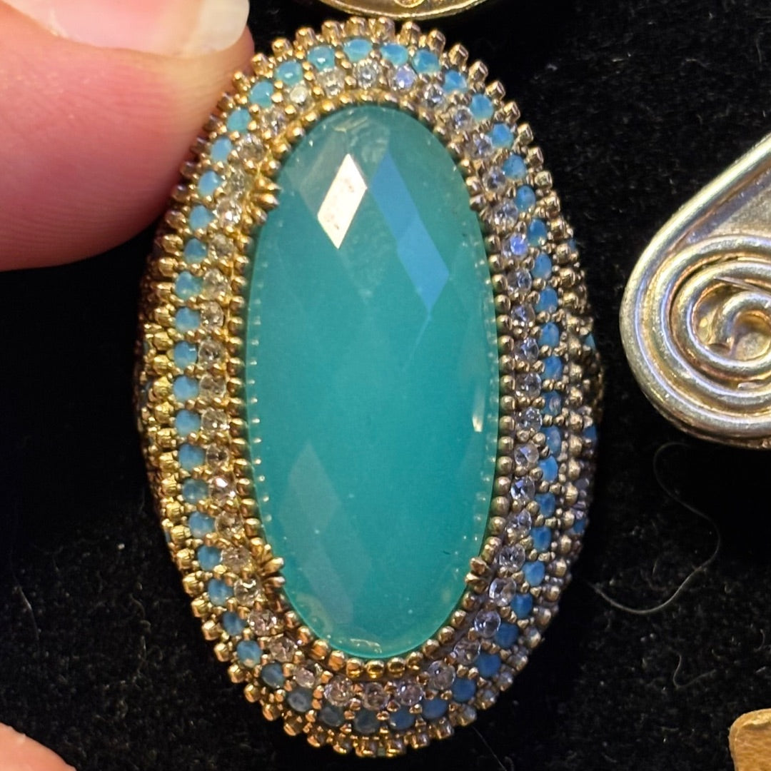 Blue Oval chalcedony ring, 7