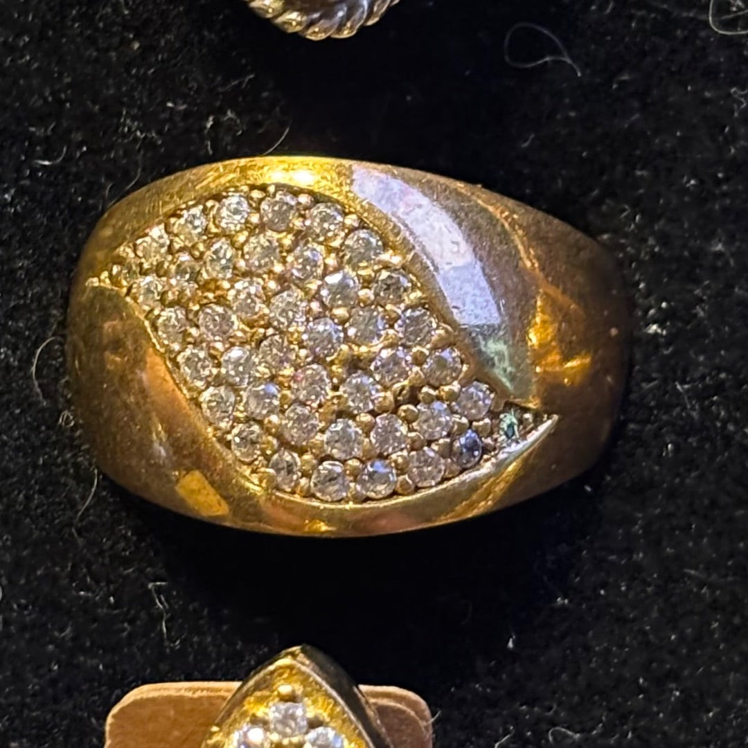 White Pave topaz band, 8.5