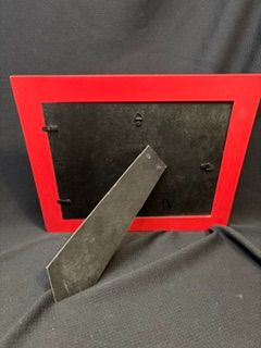Red Frame