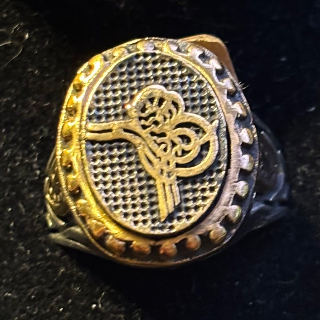 Silver Ornate men's signet ring, 11.5