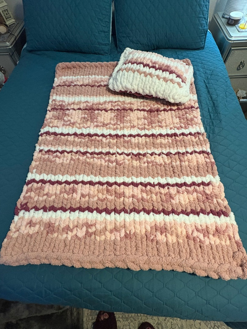Pink multi Lotus Bespoke Originals Blushing Horizons Throw & Pillow, 34 x 45