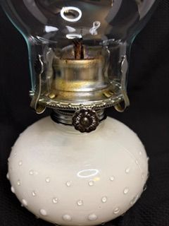 Vtg Wht Hobnail Lamp