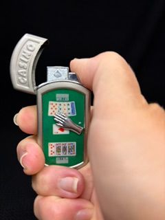 Vtg Casino Lighter