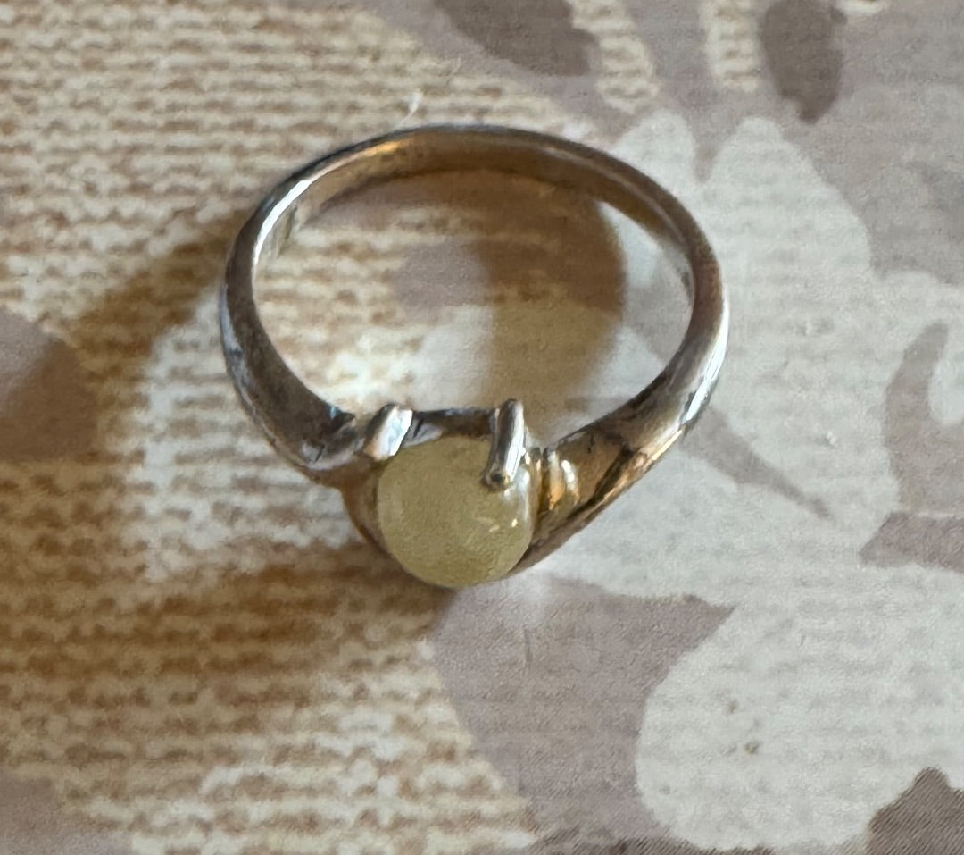 Rudal Quartz Ring size 8