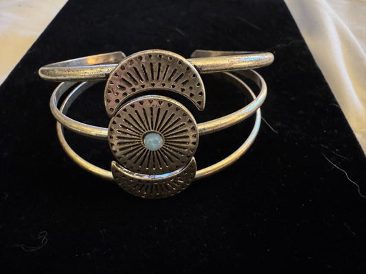 Silver tone Circle cuff bracelet