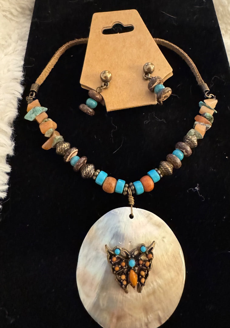 Shell butterfly bead necklace & earrings set