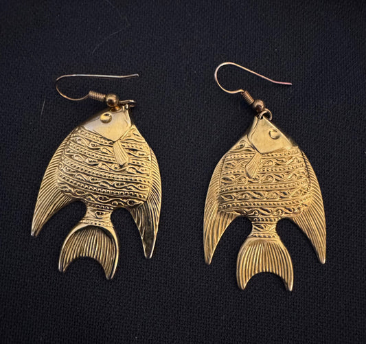 Goldtone fish dangle earrings