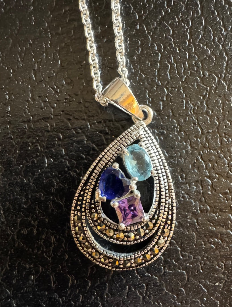 Silver three stone necklace