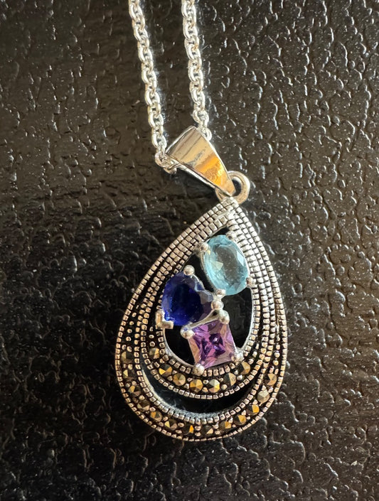 Silver three stone necklace