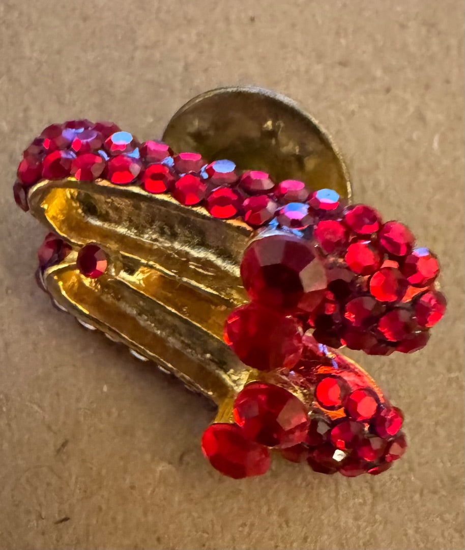 Red Slipper push pin