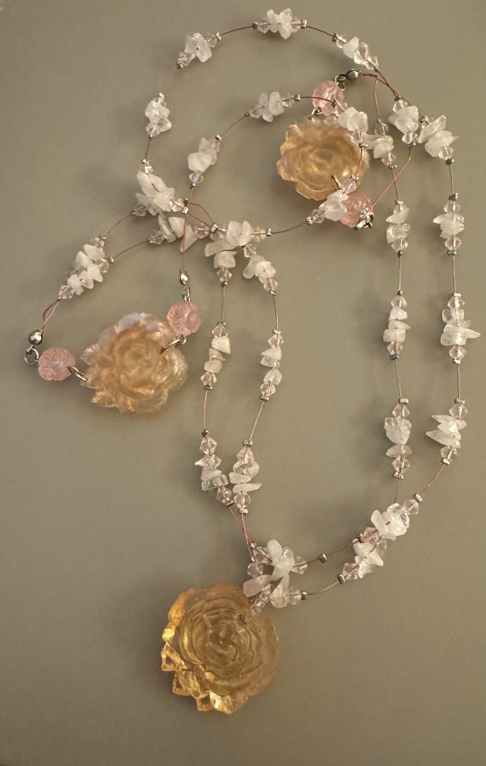 Pink wire w/flowers necklace