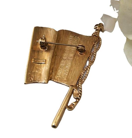 Monet Jewelry American Usa Flag Pin / Brooch Gold Tone Vintage 911 United We Sta Jewelry