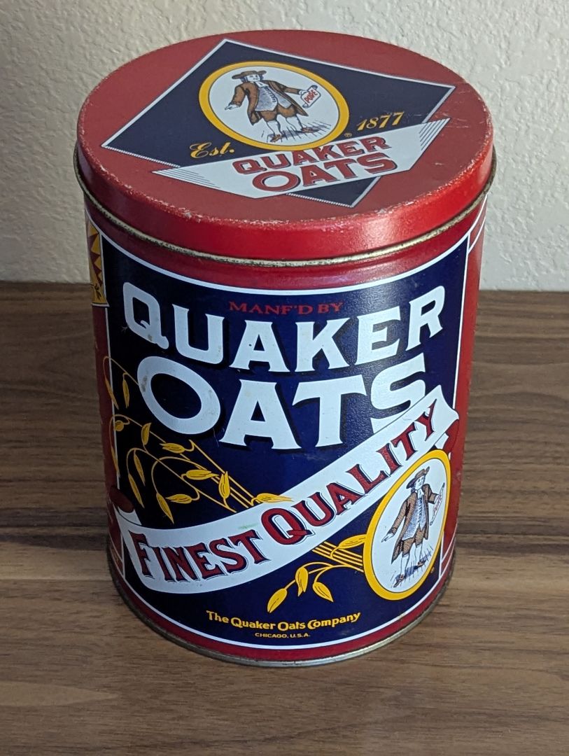 Quaker Oats Tin