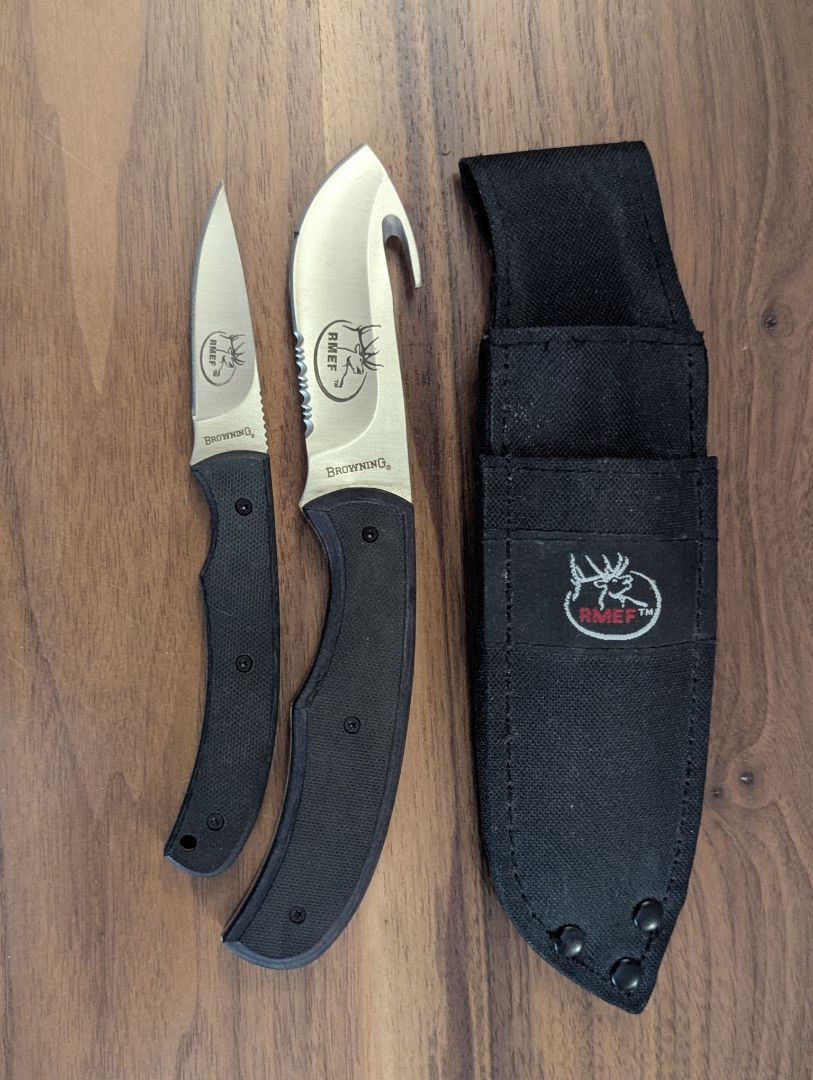 RMEF Browing knives and sheath