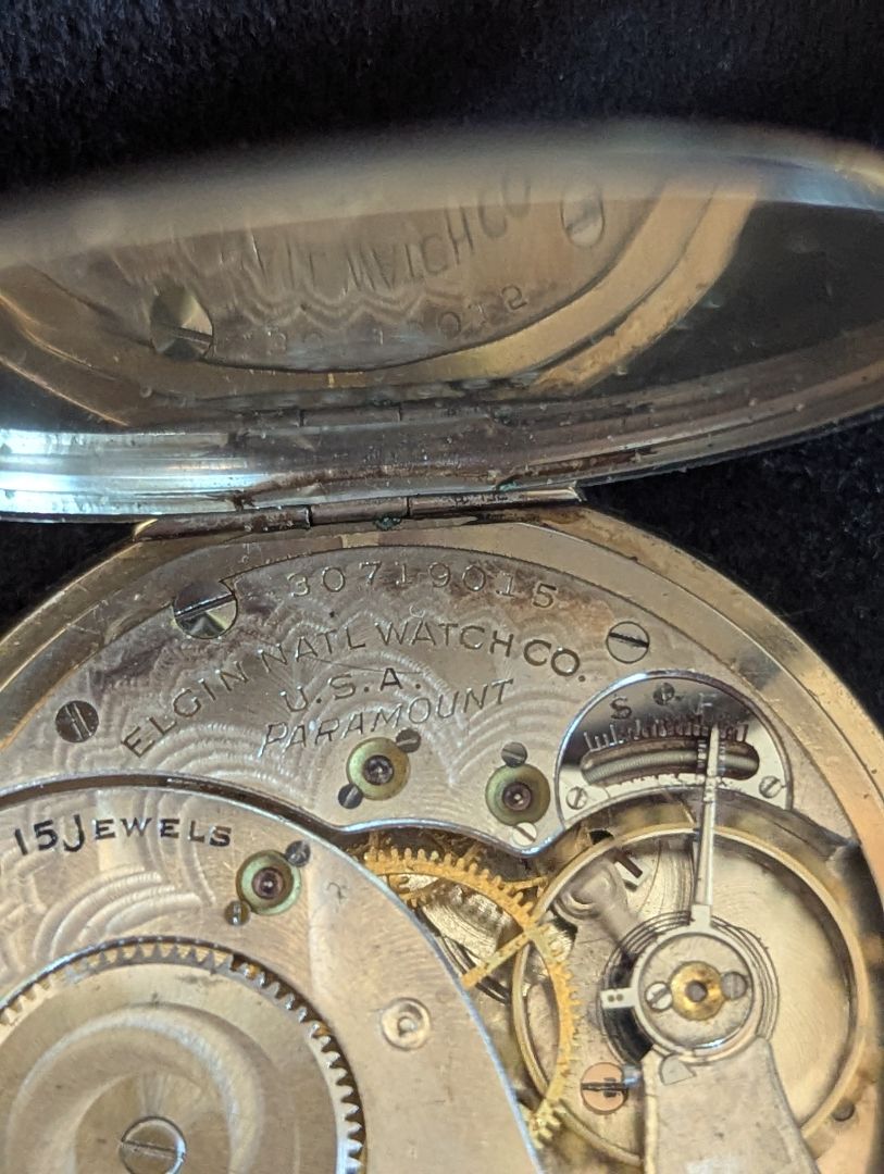 Elgin Pocket Watch - 15 Jewels - Size 12s - MINT Gold Filled case - Serviced