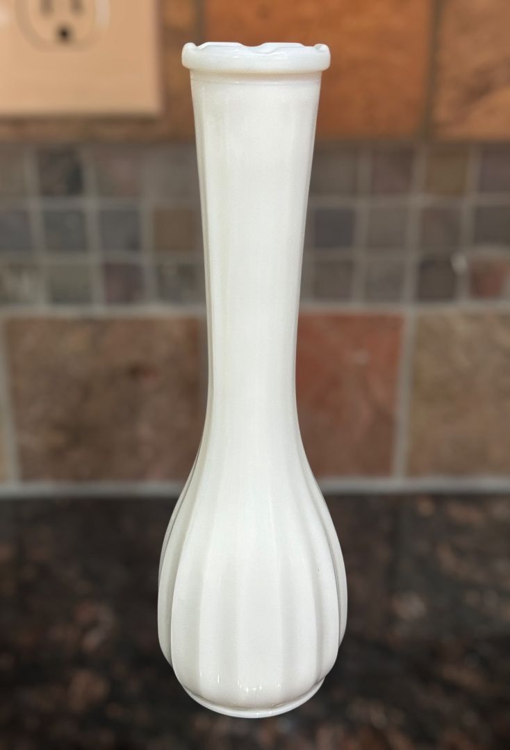 Vtg Bud Vase