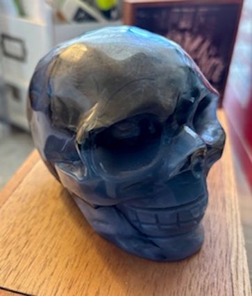 Valcano Agate Skull