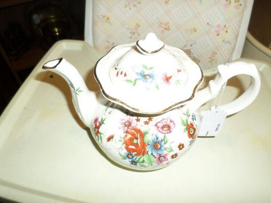 Price Kensington Tudor Teapot - England