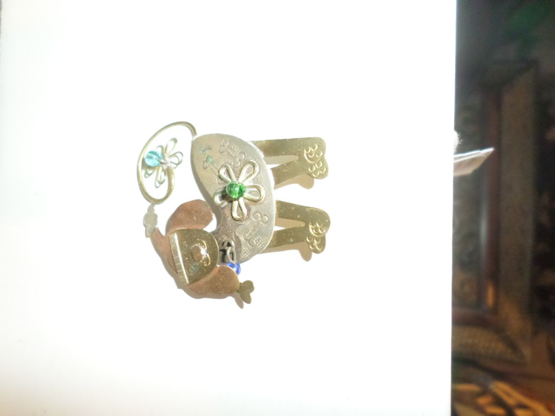 Hanging Dog (Small)