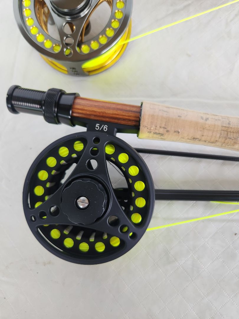 Multi-Colored Sougayilang New Souigayilang Classic Flyfishing Rod & Reel Combo with case, 8'