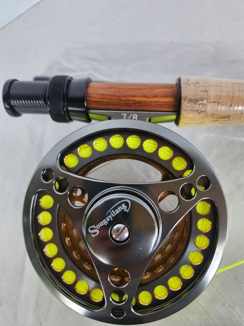 Multi-Colored Sougayilang New Souigayilang Classic Flyfishing Rod & Reel Combo with case, 8'