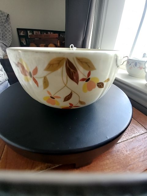 Autumn leaf Halls superior china 6 in serving bowl
