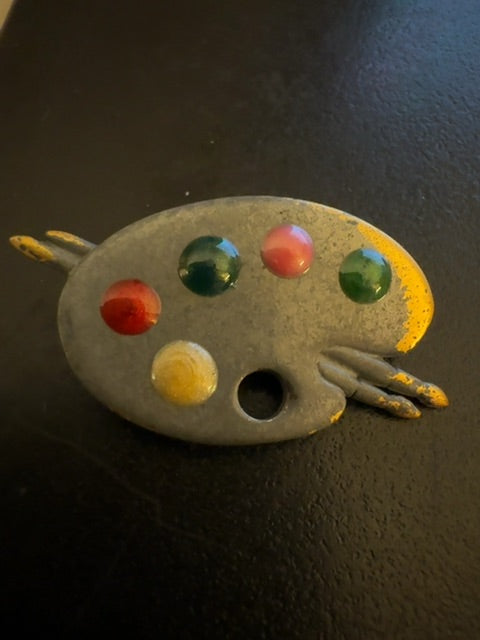 Artist palette brooch