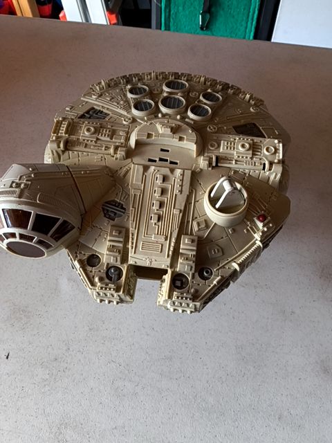 Millennium falcon