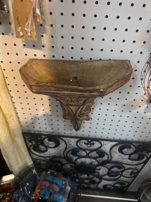 Vintage wall planter/vase