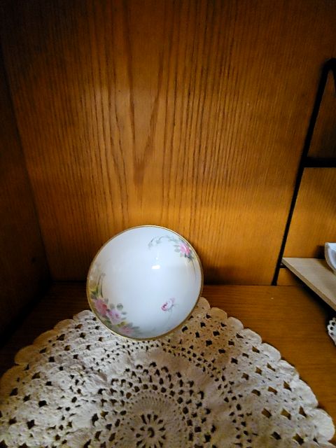 Vintage Nippon three toed bowl Hand painted lr