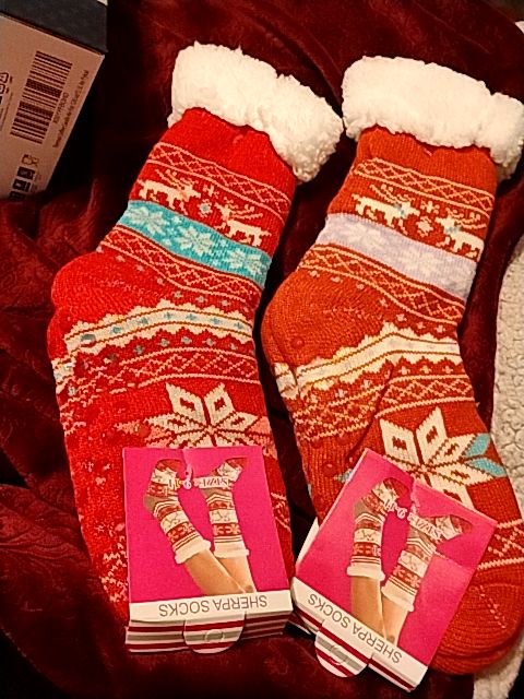 Multicolor Sherpa Slipper Socks, 9-11