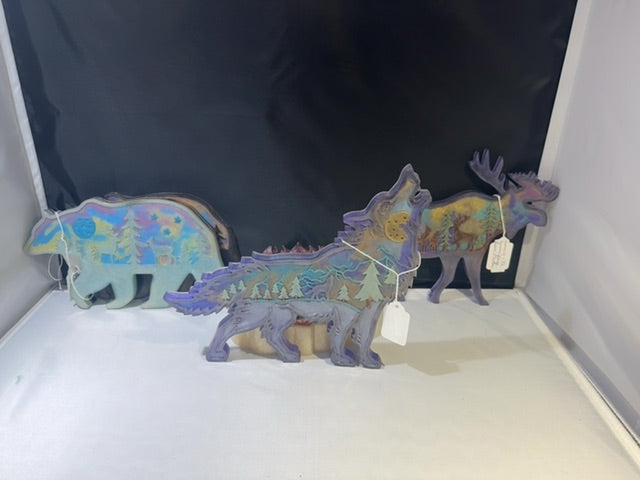 Multiple colors Luminous Creations Epoxy resin animals, 8x8 inches