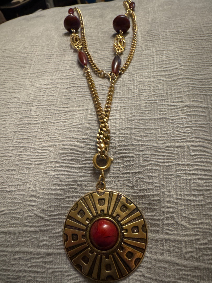 Sarah Coventry Red&Gold Medallion Necklace