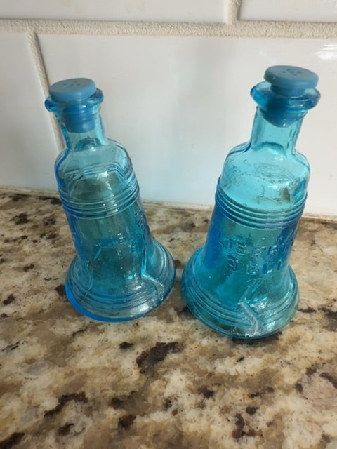 Blue Liberty Bell S & P shakers