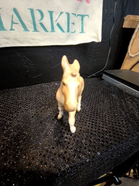 Tan Porcelain Horse, 5.5" × 5"