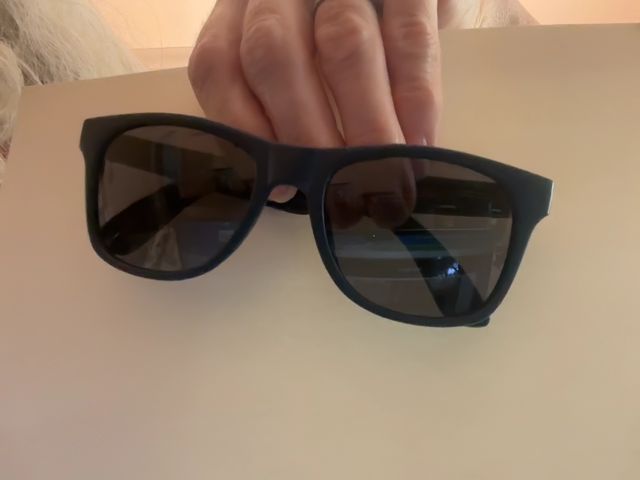 blue tommy bahama kids Sunglasses, 5 1/4 x 1 3/4