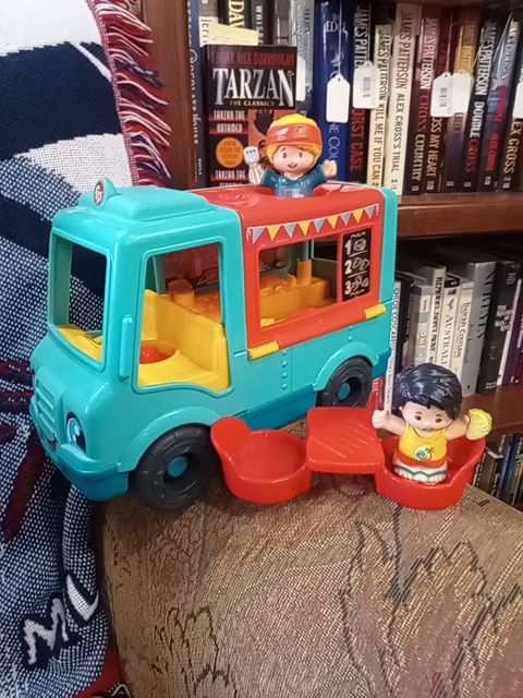 Fisher price taco truck set