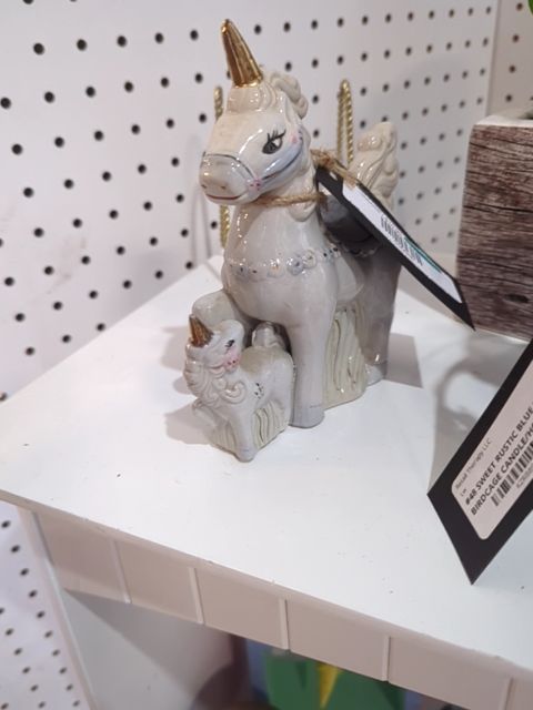 #105 Vintage Ceramic Unicorn and Baby