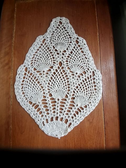 Arm rest doilies, 12x10