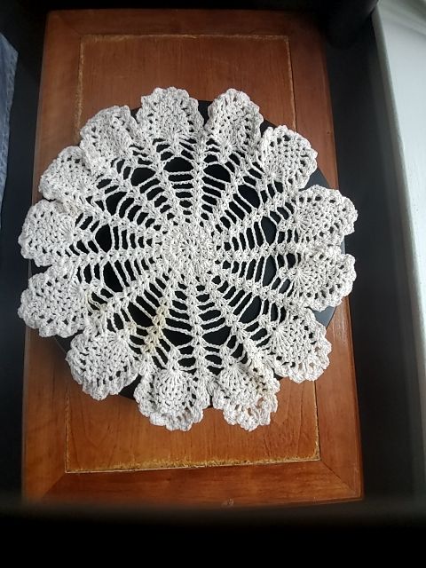 Doily, 12 in
