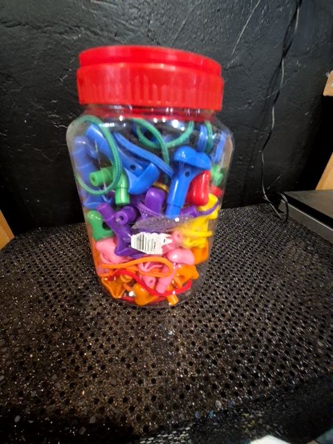 Versa Pegs Jar