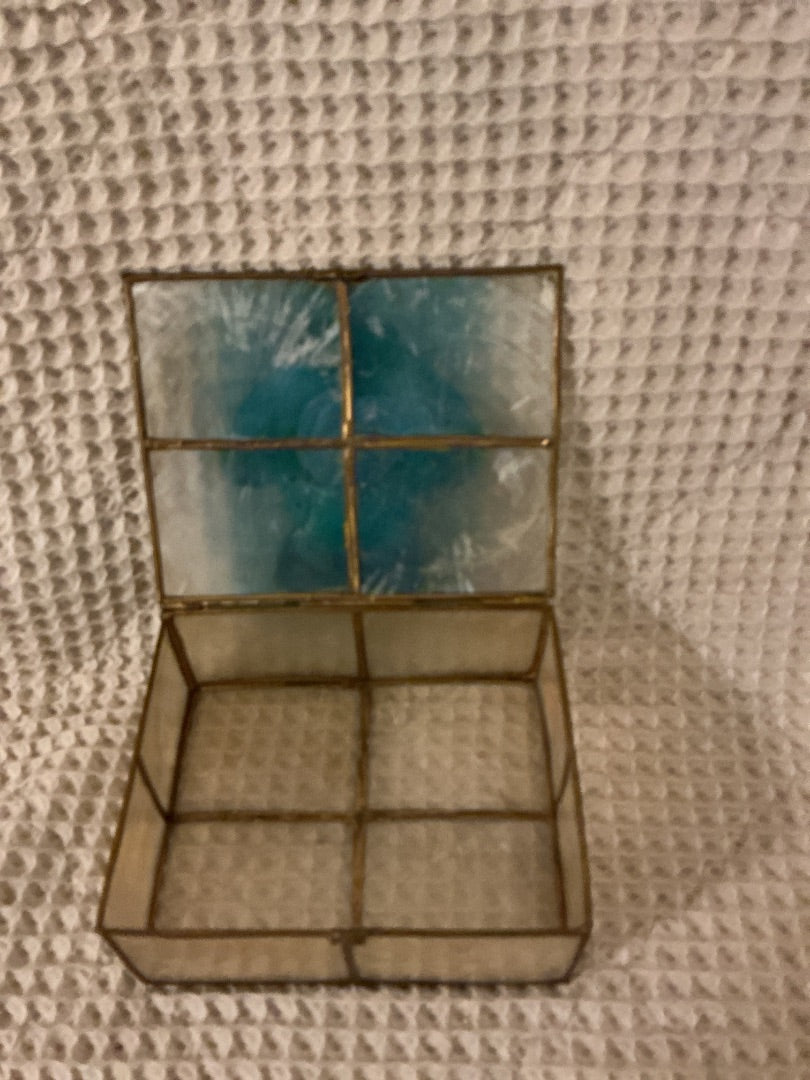 cream Unknown Capital Shell Frog Trinket Box, 2.75”