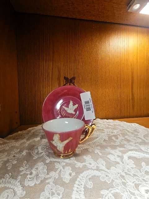 Pink  Sarah Miller London Chelsea Teacup and saucer