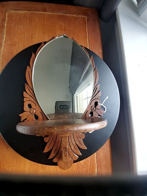 Scroll products Wall shelf with mirror