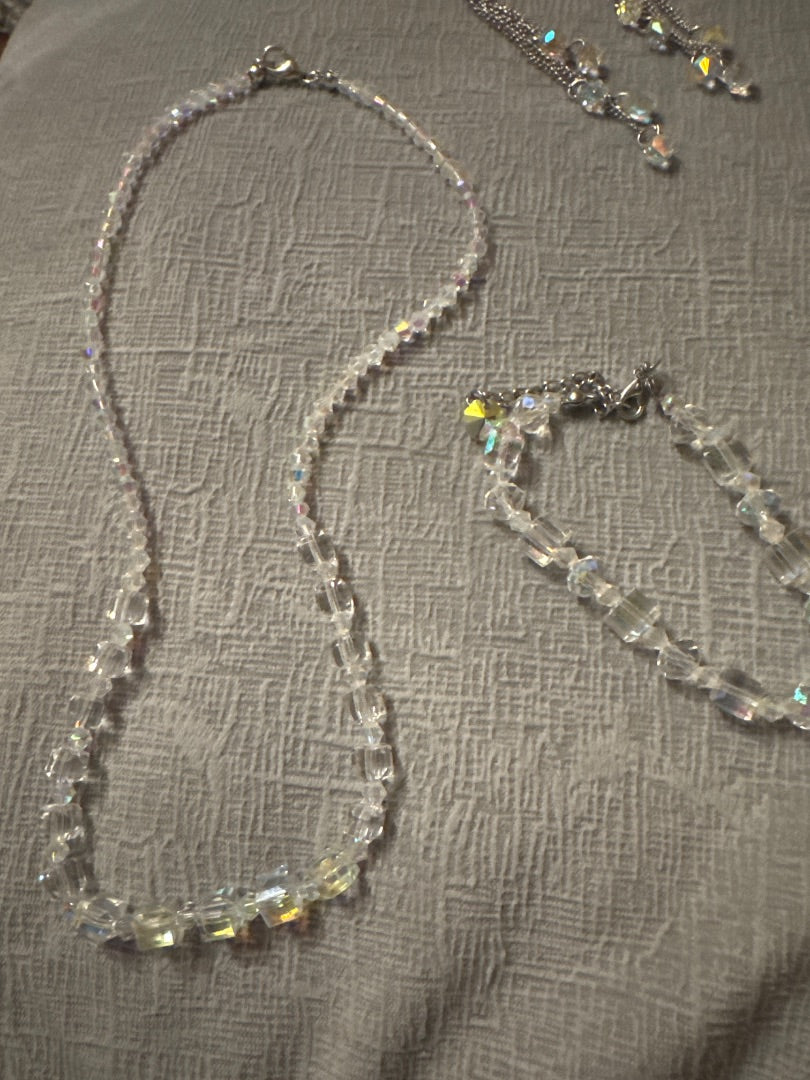 Clear Bracelet & Necklace set