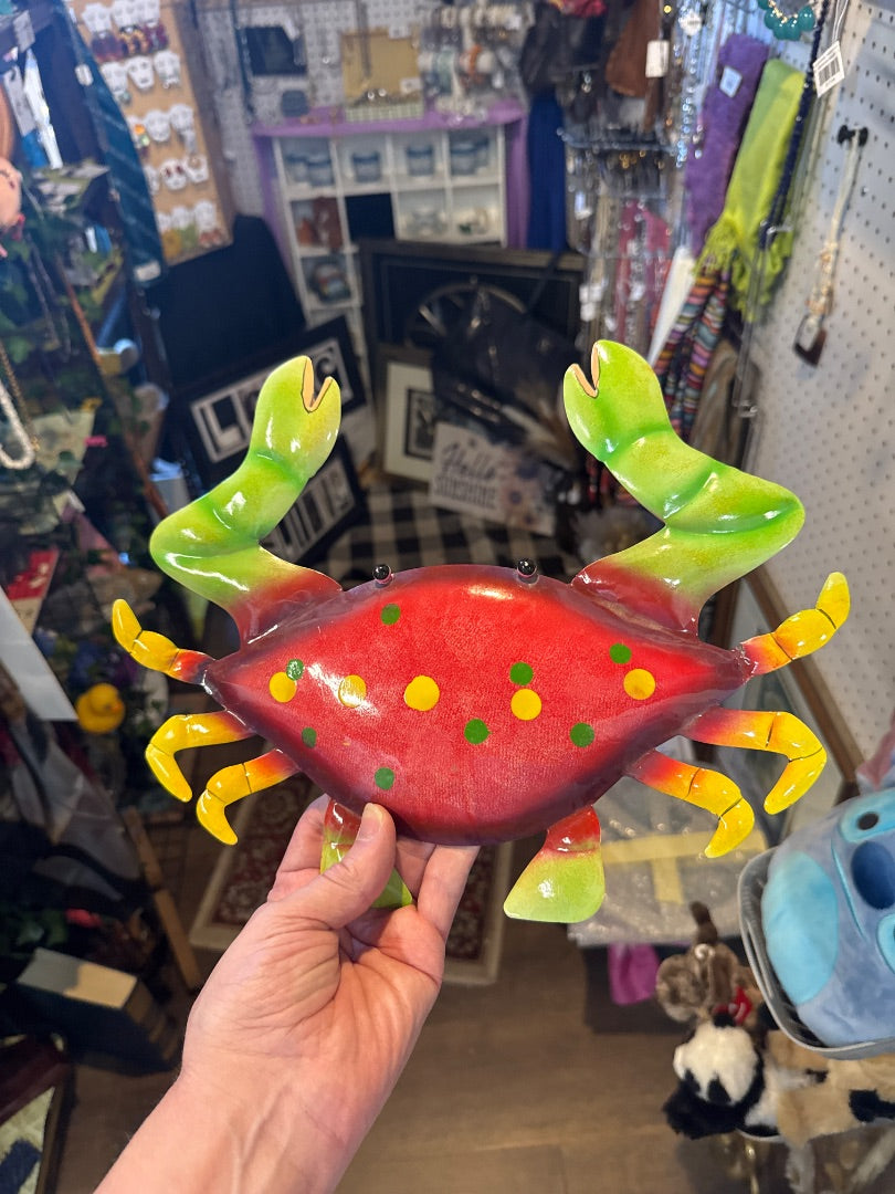 Metal crab