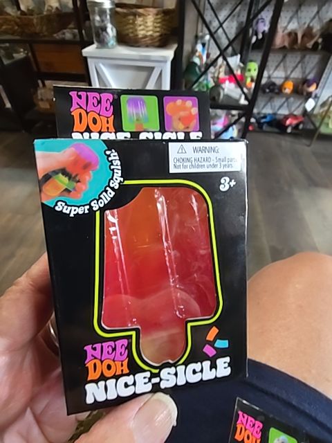 NeeDoh Nice-Sicle squishy